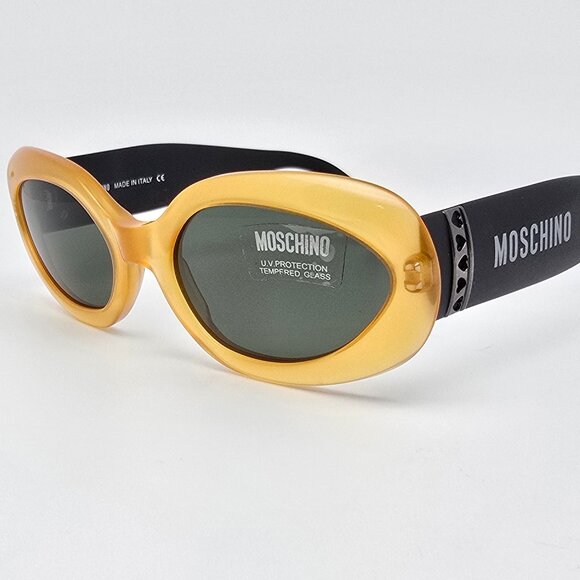 Moschino M3526-S 200/31 Yellow Hearts Frame G-15 Green Lens Sunglasses w/ Case main image 9